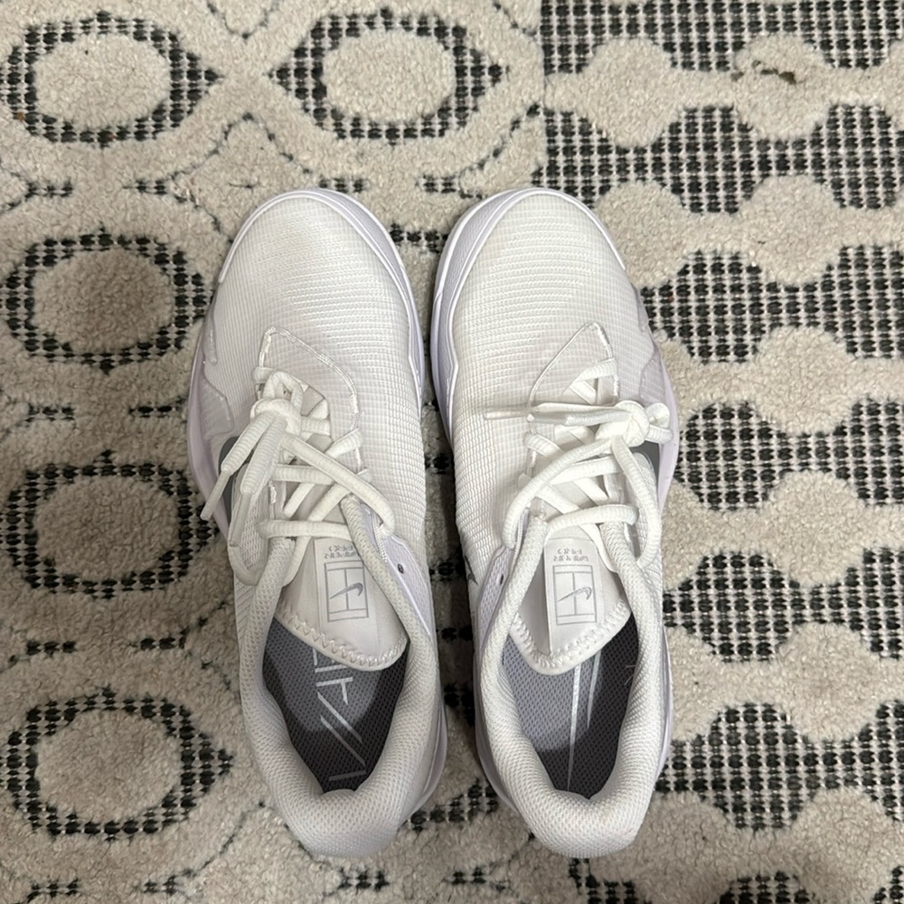Women’s nike zoom vapor pro HC size 7